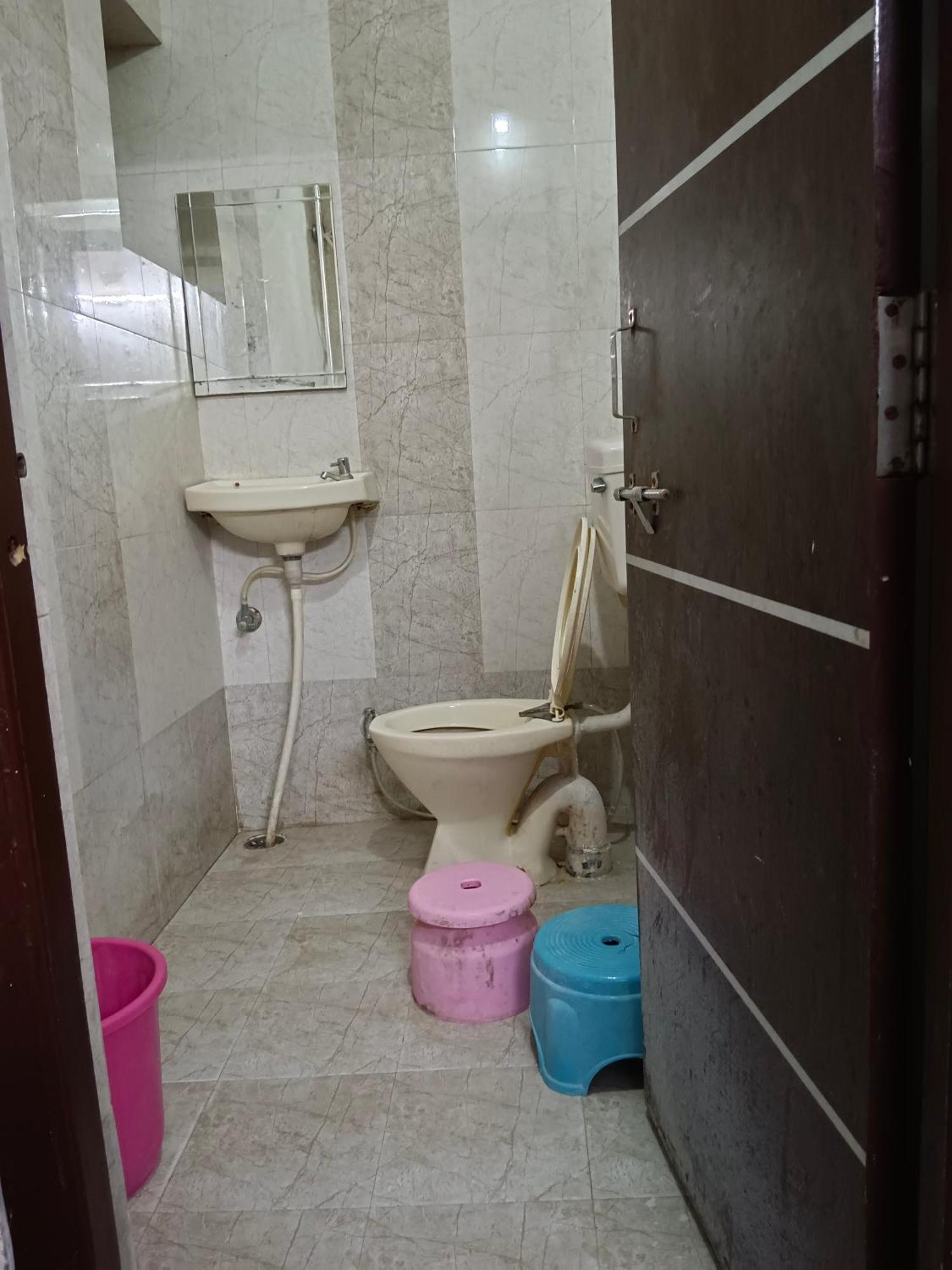 Hotel Shubham Udajpur Exteriér fotografie