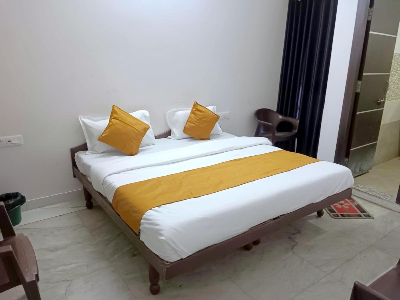 Hotel Shubham Udajpur Exteriér fotografie